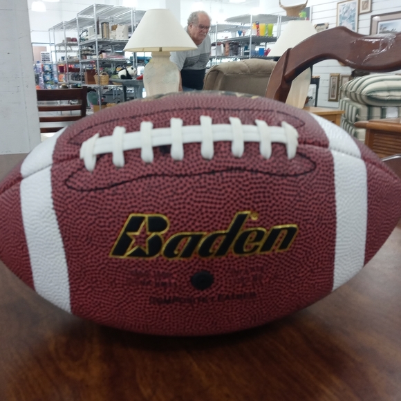 🏈Baden Pro Touchdown Soft Composite Leather Football,like🆕,Nice Gift. 🎁 - Picture 9 of 9